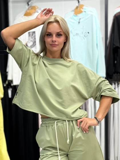 Футболка женская 309-1ФТ двухнитка
 Цвет-Олива Размер-XS