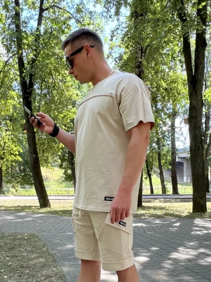 Футболка мужская 220