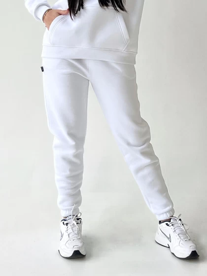 Брюки женские 199-3Н трехнитка с начесом
 Цвет-Белый Размер-M